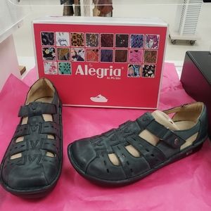 Ladies Alegria Pesca Blue/Green Fisherman's Sandal Size 41 or 11